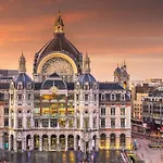 Mooi Vakantiehuis Tussen Breda, Antwerpen, Gent & Hasselt